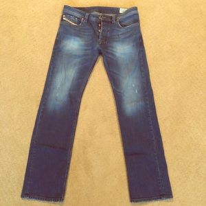 Diesel Jeans // Larkee // 33 x 32